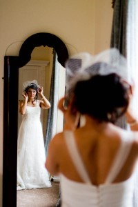 bride gets reay mirror hat