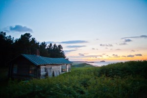 ravensheugh log cabin at sunset