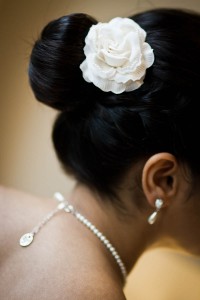 bridal hair with white flower and pearls